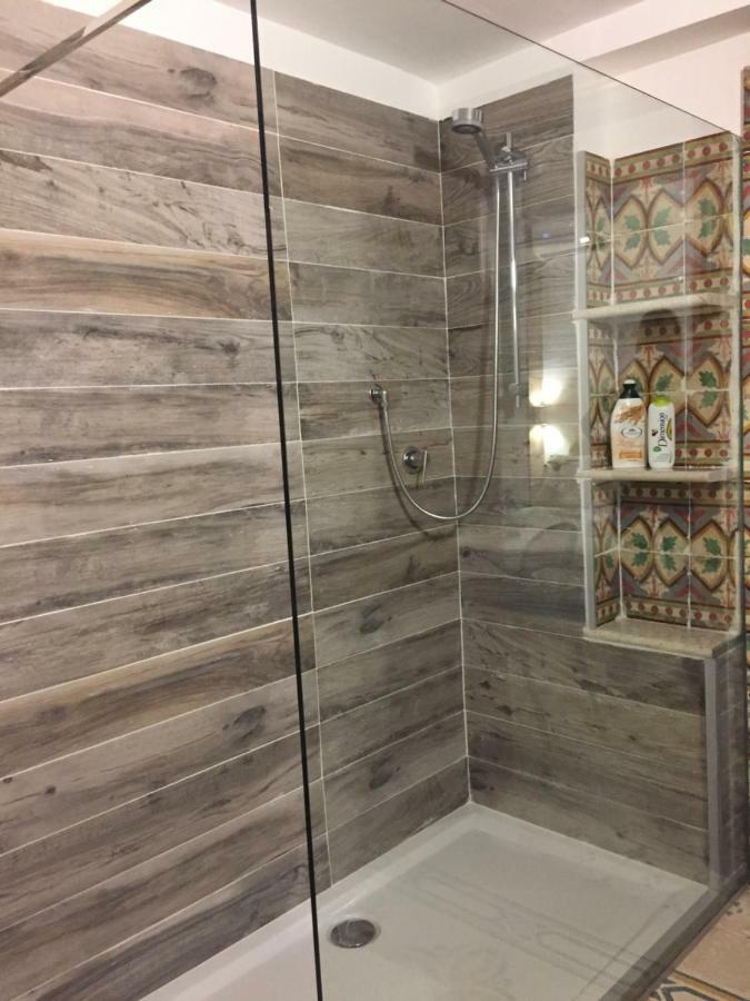 Al Civico 9 Apartman Trapani Kültér fotó